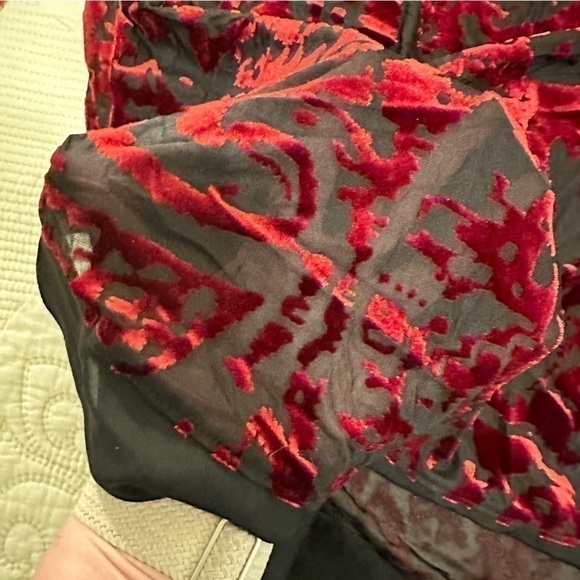 Vera Wang lingerie style black long sleeve semi-sheer blouse red velvet details - Picture 11 of 11
